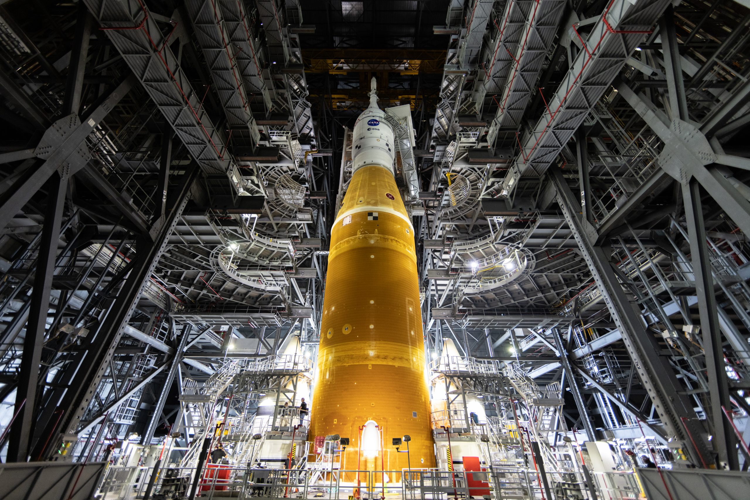 NASA Invites Media to View Artemis Moon Rocket, Spacecraft at Kennedy