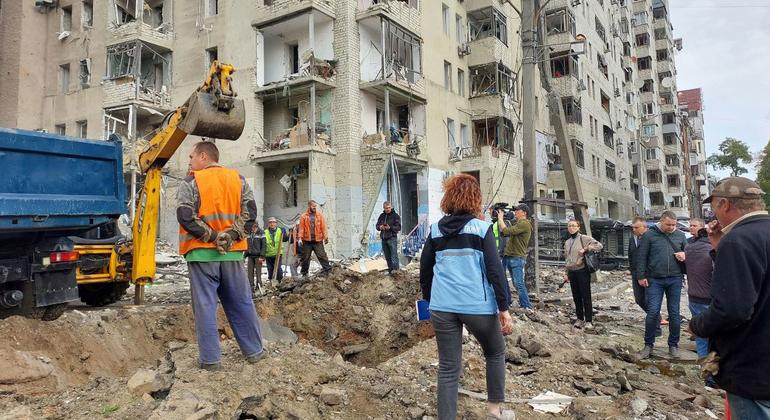 Russian strikes on Ukraine kill at least six civilians, injure dozens