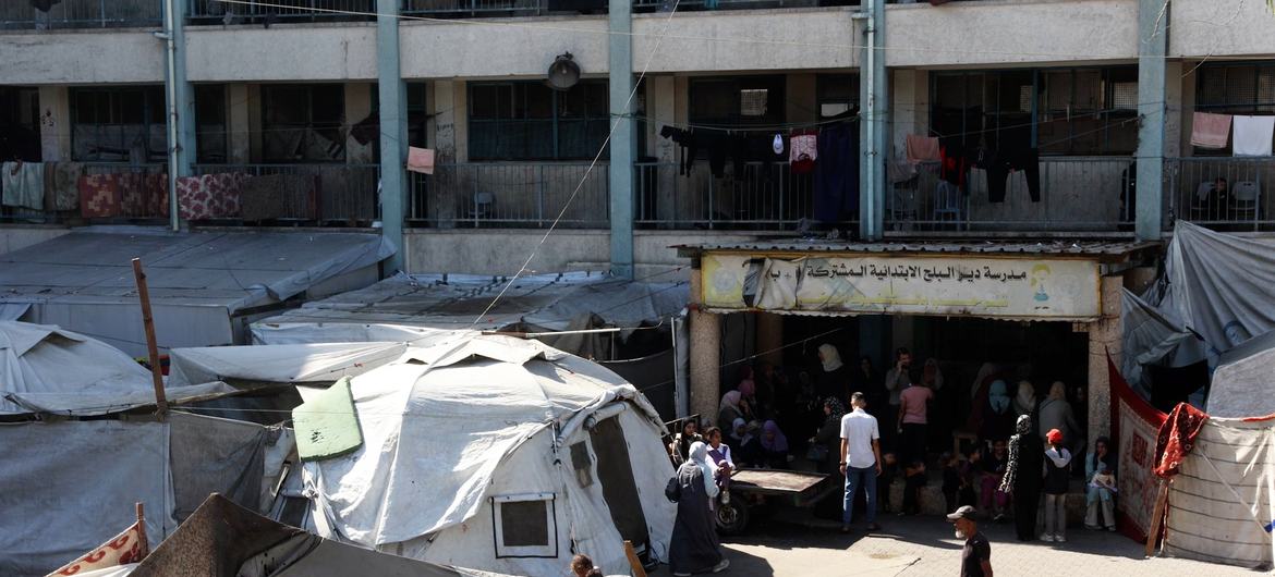 Deir al-Balah Co-educational Primary School, run by UNRWA. Deir al-Balah Co-educational Primary School, run by UNRWA.