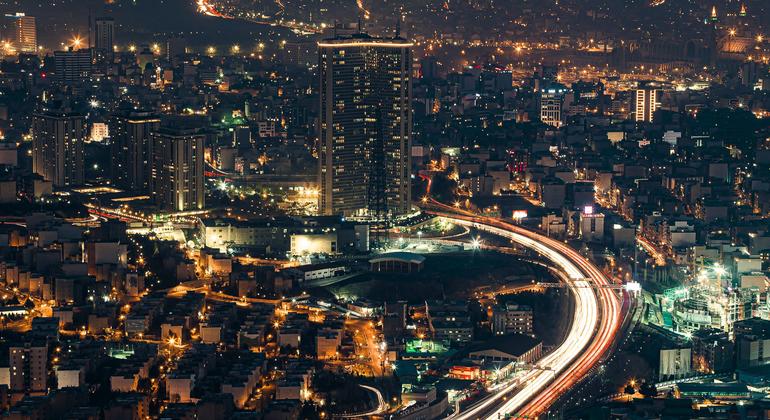 Iran: UN human rights chief ‘deeply disturbed’ by protest-related violence