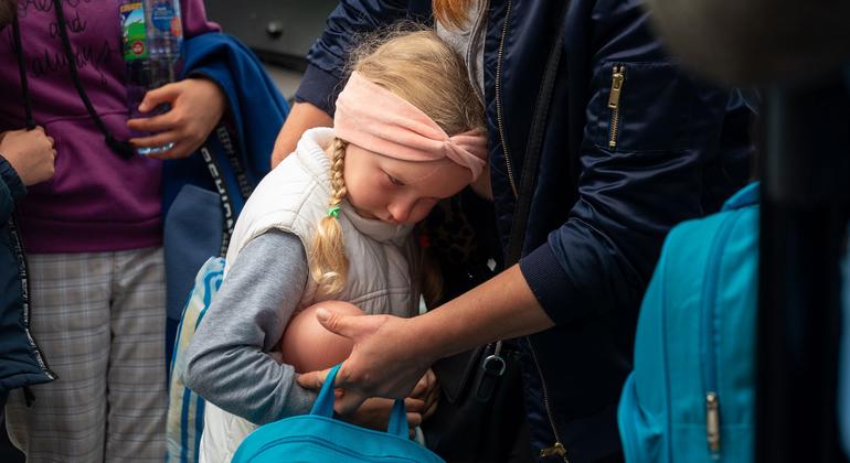 Ukraine: Families in ‘survival mode’ amid Russian strikes and deadly cold